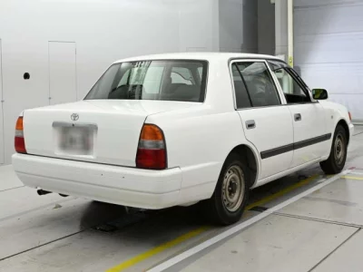 Toyota CROWN COMFORT