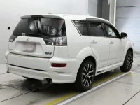 Mitsubishi OUTLANDER лот № 10205 оценка 3  с аукциона в Японии 1
