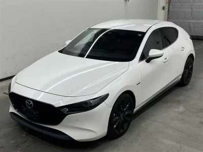 Mazda MAZDA3  с аукциона в Японии