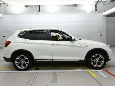 BMW X3  с аукциона в Японии