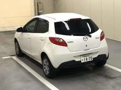 Mazda DEMIO