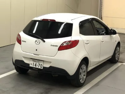 Mazda DEMIO