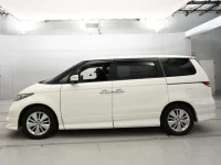 Honda ELYSION лот № 10226 оценка R  с аукциона в Японии 3