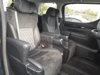 Toyota ALPHARD лот № 30002 оценка 4  с аукциона в Японии 10