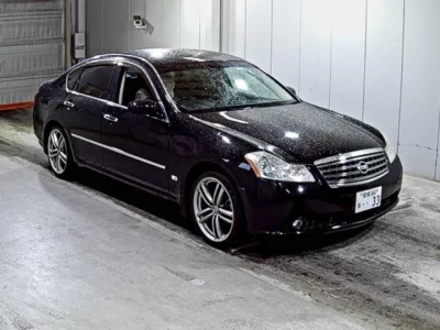 Nissan FUGA  с аукциона в Японии