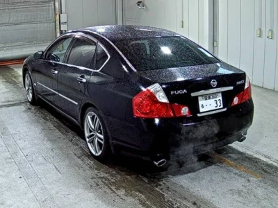 Nissan FUGA  с аукциона в Японии
