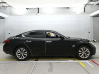 Nissan FUGA лот № 10231 оценка 3.5  с аукциона в Японии 2