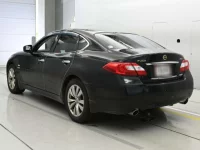 Nissan FUGA лот № 10231 оценка 3.5  с аукциона в Японии 5