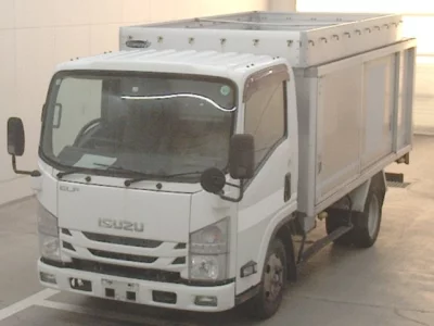 Isuzu ELF  с аукциона в Японии