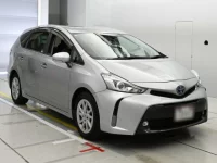 Toyota PRIUS ALPHA лот № 30006 оценка R  с аукциона в Японии 4
