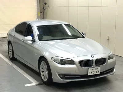 BMW 5-Series  с аукциона в Японии