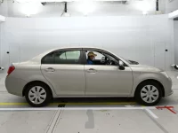 Toyota COROLLA AXIO лот № 30010 оценка 4.5  с аукциона в Японии 2