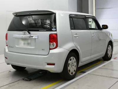 Toyota COROLLA RUMION  с аукциона в Японии