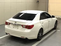 Toyota MARK X лот № 3702 оценка 3.5  с аукциона в Японии 3