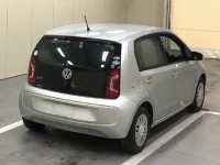 Volkswagen UP лот № 3703 оценка 4  с аукциона в Японии 3