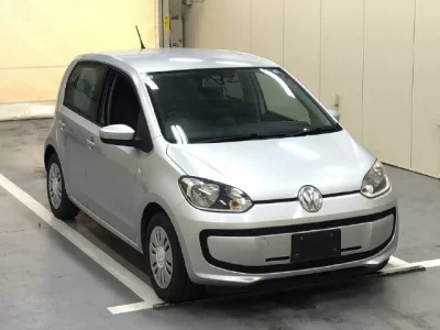 Volkswagen UP  с аукциона в Японии