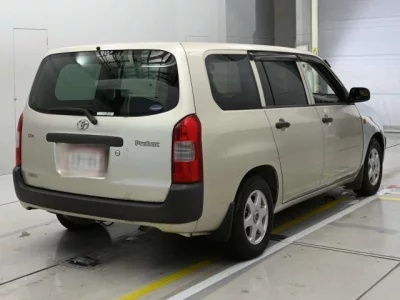 Toyota PROBOX  с аукциона в Японии