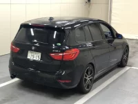 BMW 2-Series лот № 1831 оценка 4  с аукциона в Японии 3