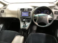 Toyota MARK X ZIO лот № 3714 оценка 3.5  с аукциона в Японии 4