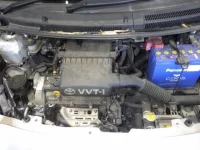 Toyota VITZ лот № 3501 оценка 3.5  с аукциона в Японии 7