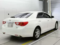 Toyota MARK X лот № 90094 оценка 4  с аукциона в Японии 1