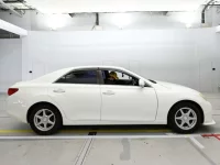 Toyota MARK X лот № 90094 оценка 4  с аукциона в Японии 2