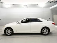 Toyota MARK X лот № 90094 оценка 4  с аукциона в Японии 3