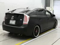 Toyota PRIUS лот № 30029 оценка RA  с аукциона в Японии 1