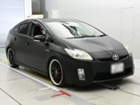 Toyota PRIUS лот № 30029 оценка RA  с аукциона в Японии 4