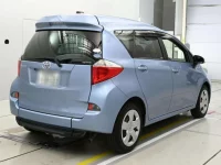 Toyota RACTIS лот № 90096 оценка 4  с аукциона в Японии 1