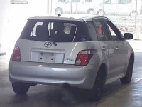 Toyota IST лот № 3505 оценка R  с аукциона в Японии 4