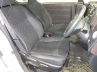 Toyota SPADE лот № 28 оценка 3.5  с аукциона в Японии 5