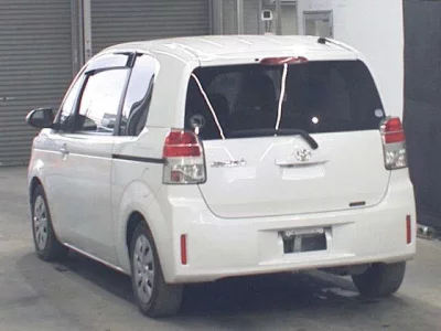 Toyota SPADE  с аукциона в Японии