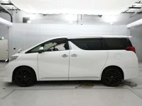 Toyota ALPHARD лот № 30037 оценка R  с аукциона в Японии 3