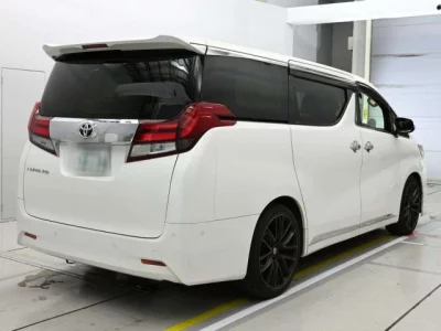 Toyota ALPHARD  с аукциона в Японии
