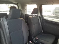 Toyota VOXY лот № 30040 оценка 4  с аукциона в Японии 10