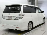 Toyota VELLFIRE лот № 90111 оценка 3.5  с аукциона в Японии 1