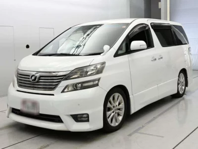 Toyota VELLFIRE  с аукциона в Японии