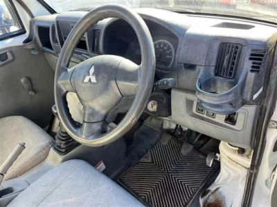 Mitsubishi MINICAB TRUCK