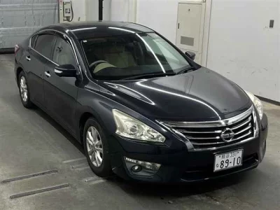 Nissan TEANA