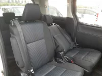 Toyota VOXY лот № 30043 оценка RA  с аукциона в Японии 10