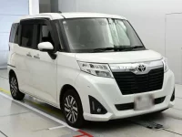 Toyota ROOMY лот № 36216 оценка 4.5  с аукциона в Японии 4