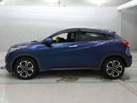 Honda VEZEL лот № 30047 оценка 4  с аукциона в Японии 3