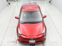 Toyota PRIUS лот № 30048 оценка 3.5  с аукциона в Японии 6