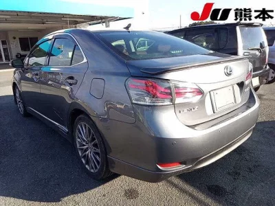 Lexus HS