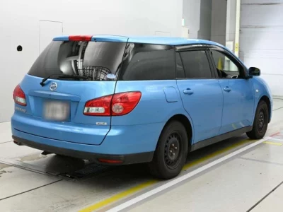 Nissan WINGROAD  с аукциона в Японии
