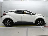 Toyota C-HR лот № 30051 оценка 4.5  с аукциона в Японии 2