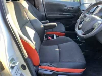 Toyota WISH лот № 60014 оценка 4  с аукциона в Японии 6