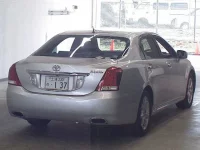 Toyota CROWN лот № 37 оценка 3.5  с аукциона в Японии 4