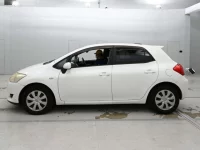 Toyota AURIS лот № 90136 оценка 3.5  с аукциона в Японии 3